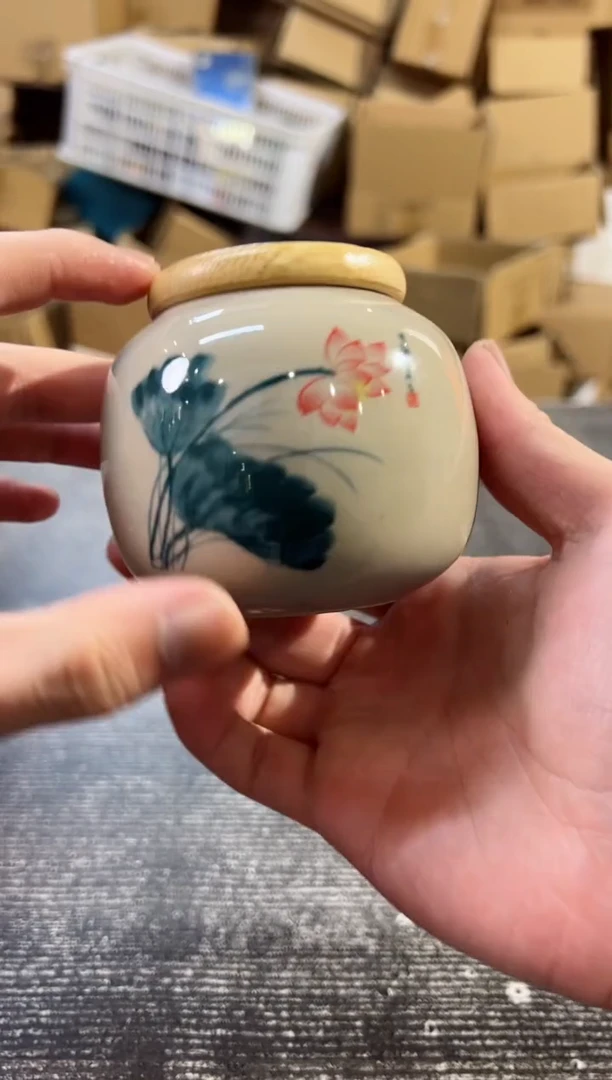【闪购商品】其他 荷韵飘香茶叶罐