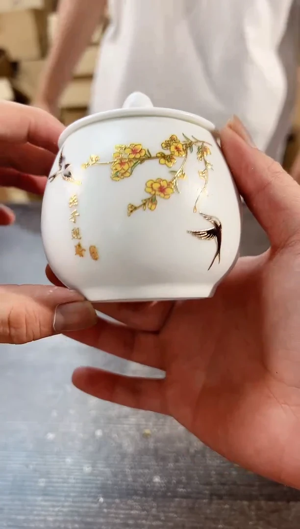 【闪购商品】其他燕子迎春茶叶罐