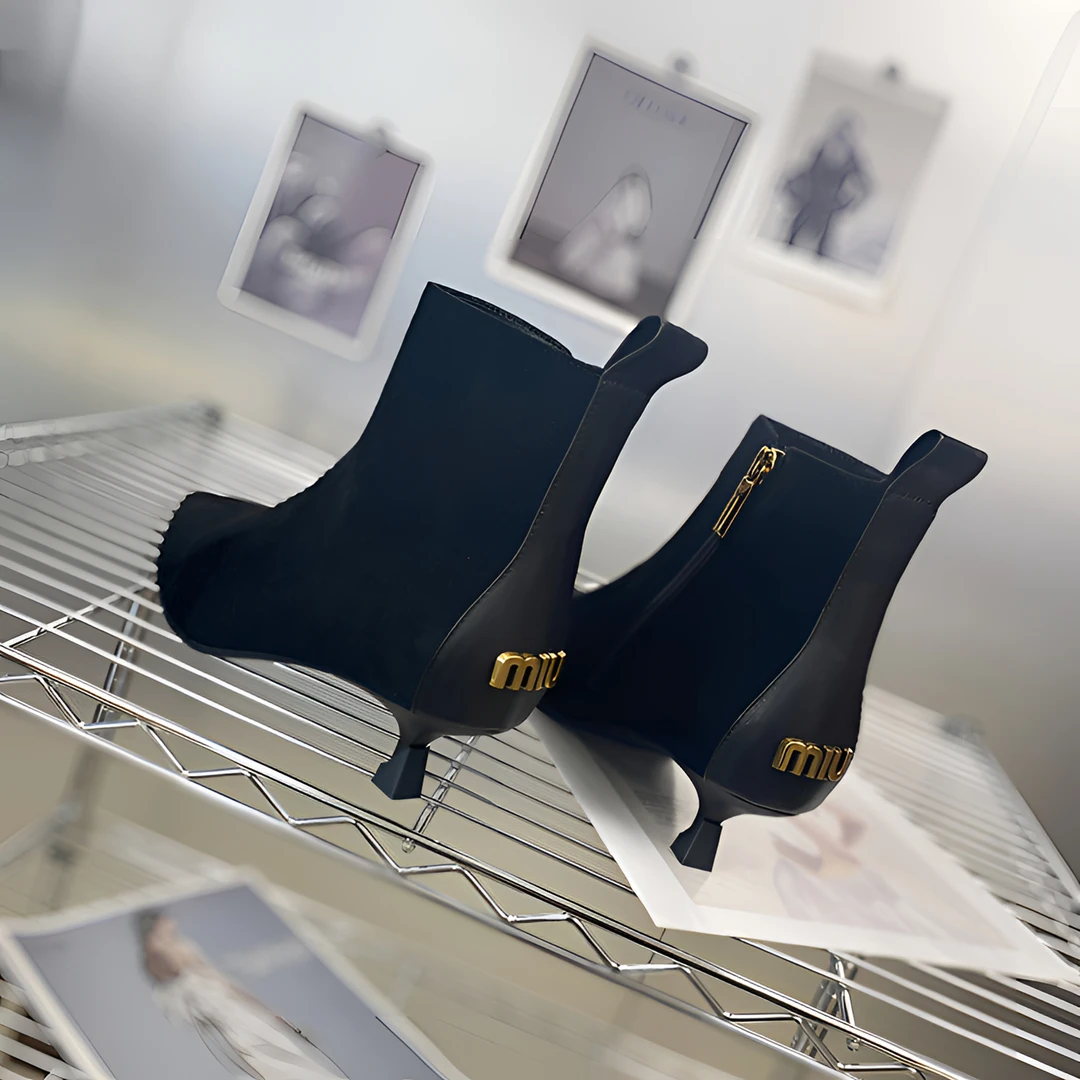 短靴女2025年新款百搭侧拉链磨砂金属扣尖头猫跟瘦瘦靴时尚及裸靴