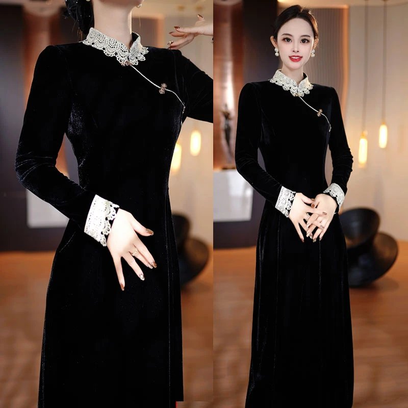 新圆领连衣裙冬季2024年日常新中式重工收腰气质丝绒轻奢打底裙