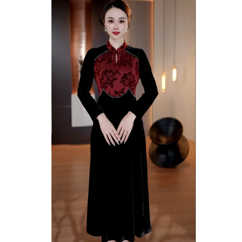 省心穿搭新中式2025年连衣裙春季收腰显瘦气质轻奢重工洋气礼服裙