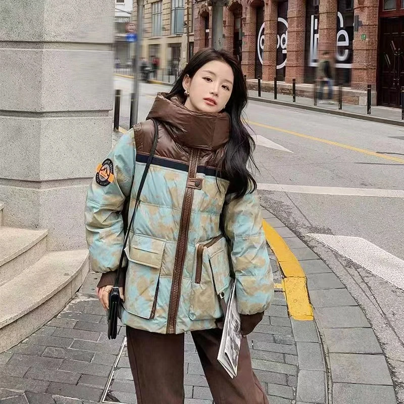 2024韩版时尚迷彩女士时尚韩版连帽羽绒服外套YR025