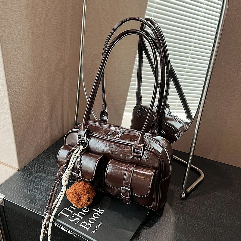 大容量包包女秋冬复古2024新款小众设计单肩手提包今年流行枕头包