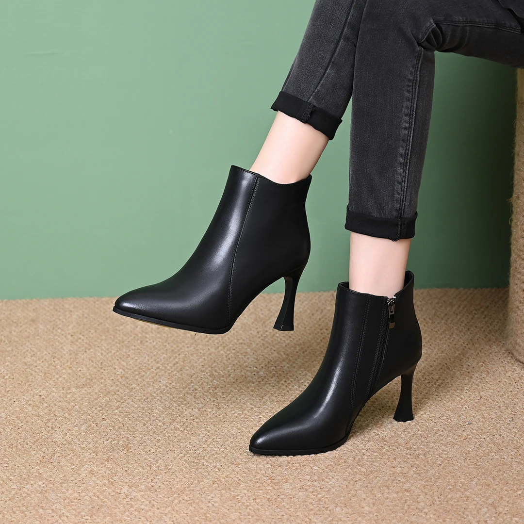 细跟高跟鞋女真女款皮短靴2024冬季新款尖头时尚加绒皮鞋百搭春秋