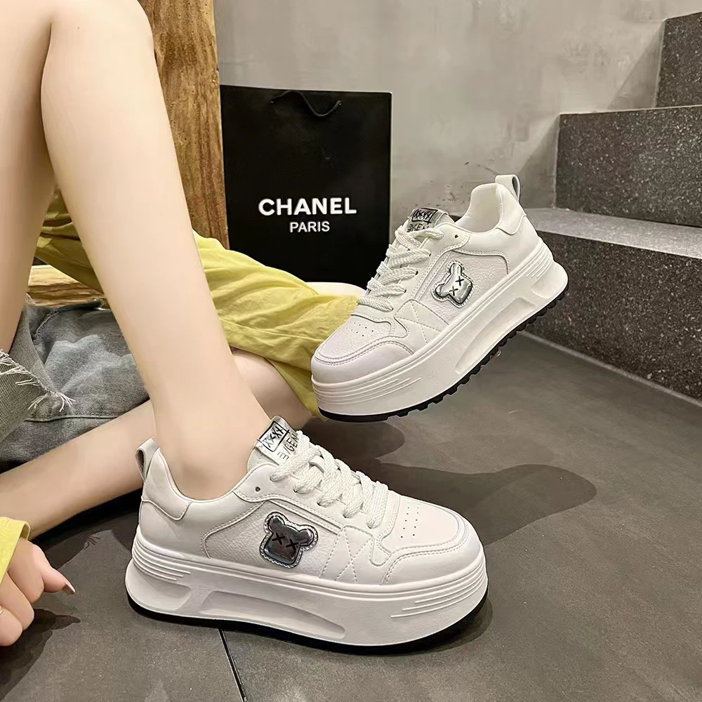 时尚潮流休闲运动厚底增高小白鞋2024秋季新款百搭板鞋