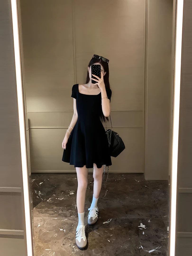 【纯欲】法式方领连衣裙女 夏季女装气质收腰显瘦A字小个子裙子-L