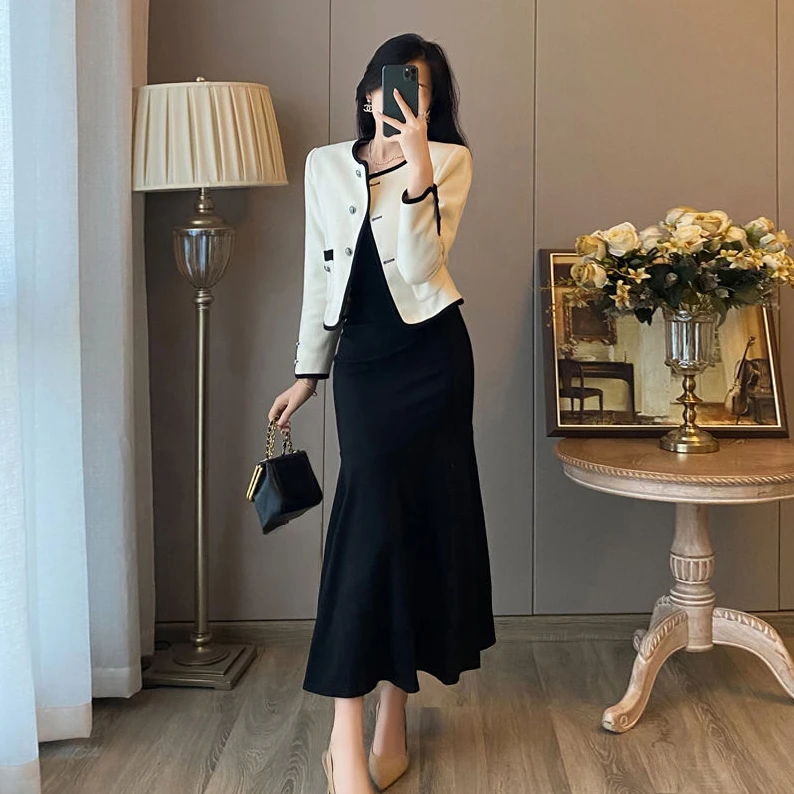 早春女装一整套2025新款法式名媛气质小香风外套鱼尾连衣裙两件套