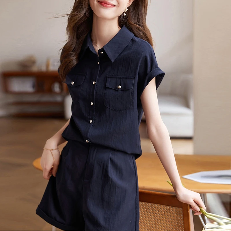 2025夏季新款时尚洋气衬衫短裤两件套收腰显瘦舒适轻薄职业套装女