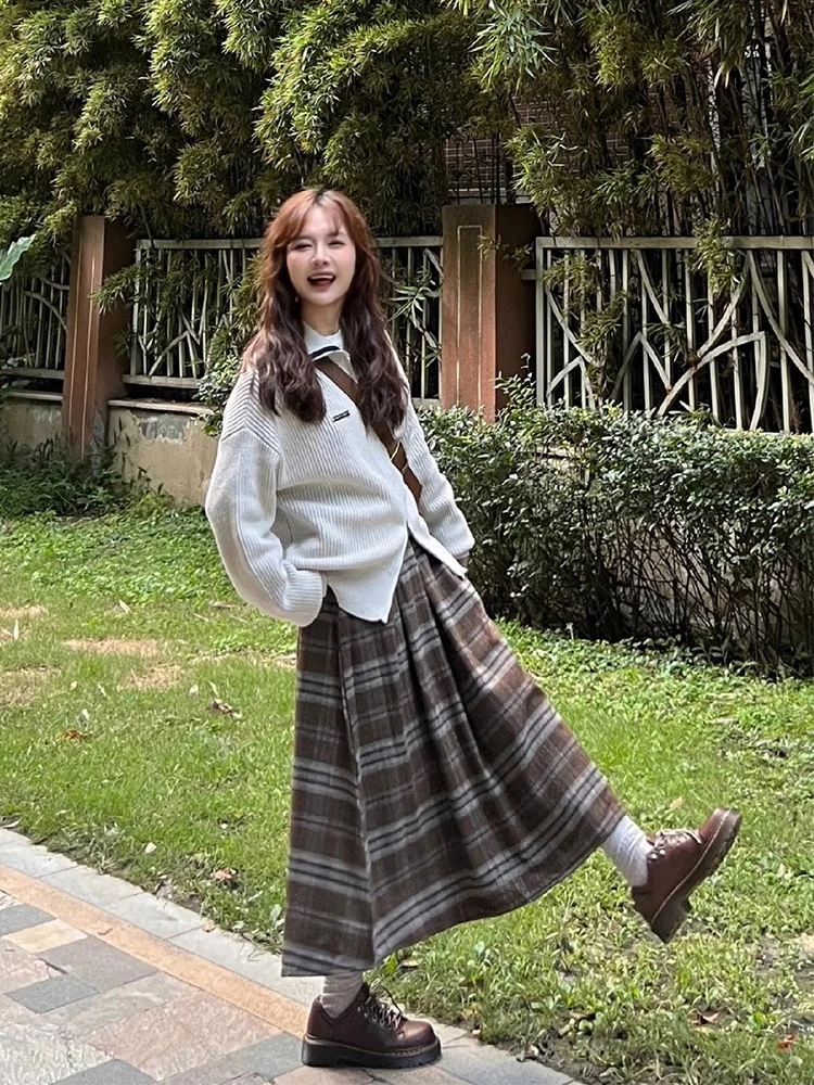 复古毛呢a字半身裙女秋冬学院风大码胖mm遮肚子格子百褶裙中长款