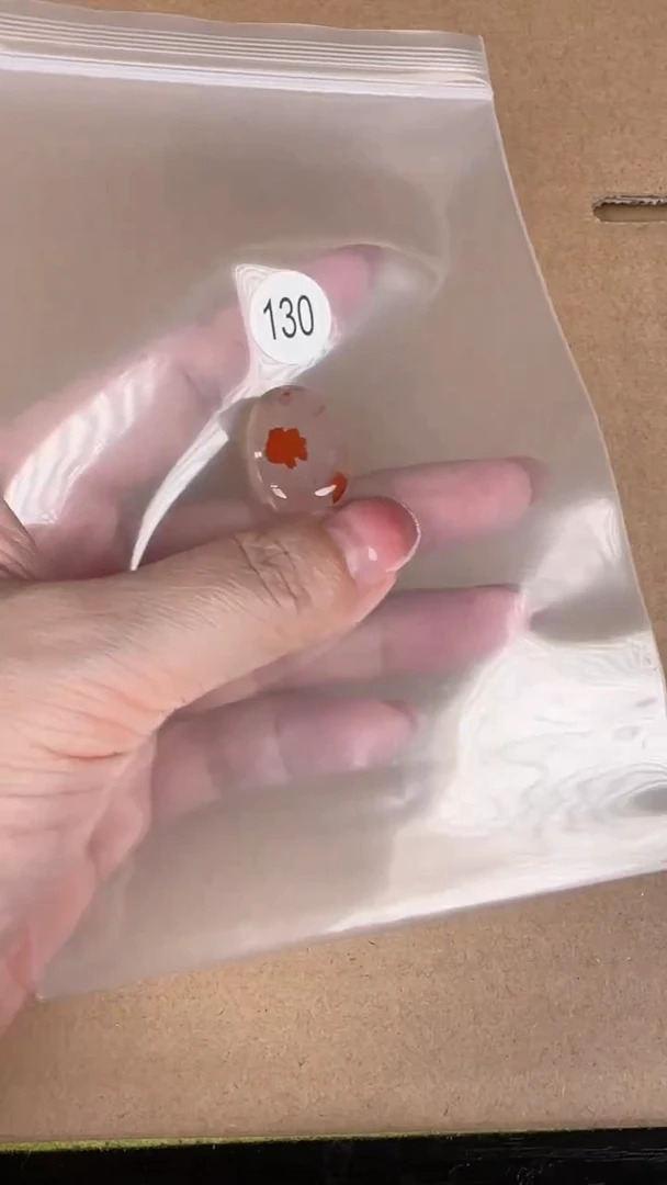 【闪购商品】南红玛瑙颈饰未镶嵌原矿无优化无裂冰飘吊坠