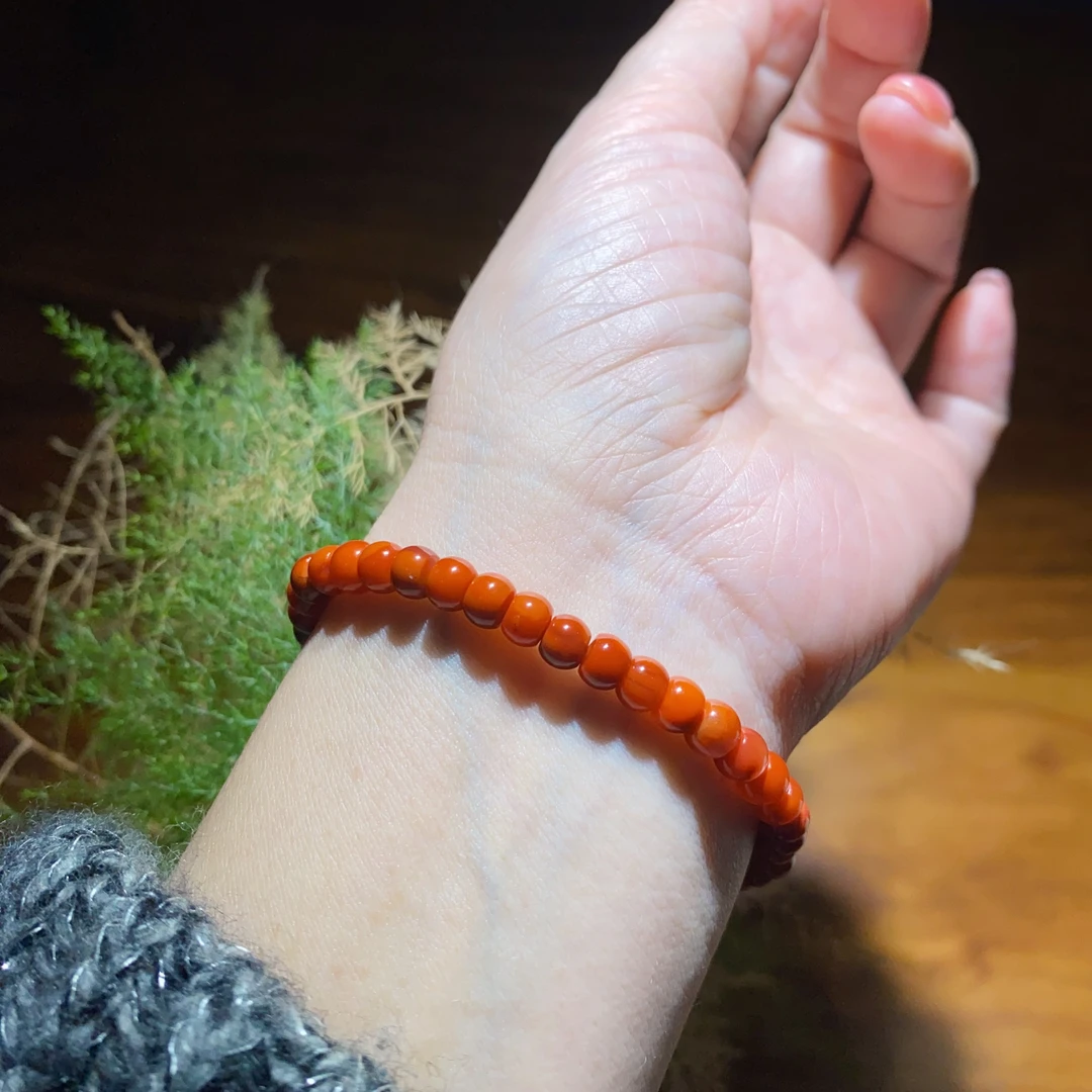 原矿无优化无裂南红老型手串5-6mm