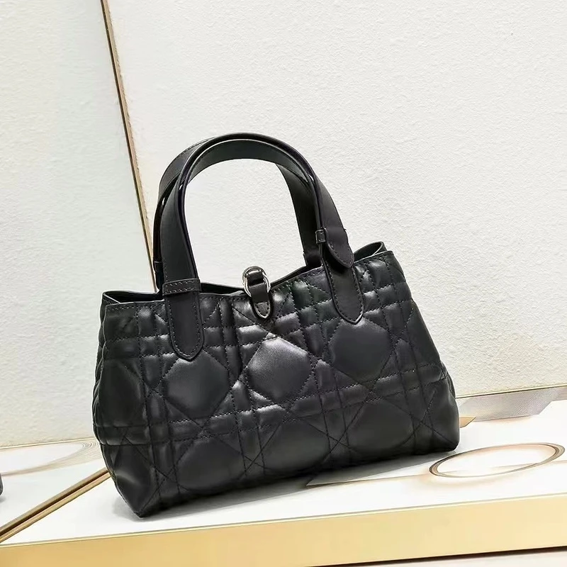 2024新款时尚轻奢单KO肩斜挎手提包