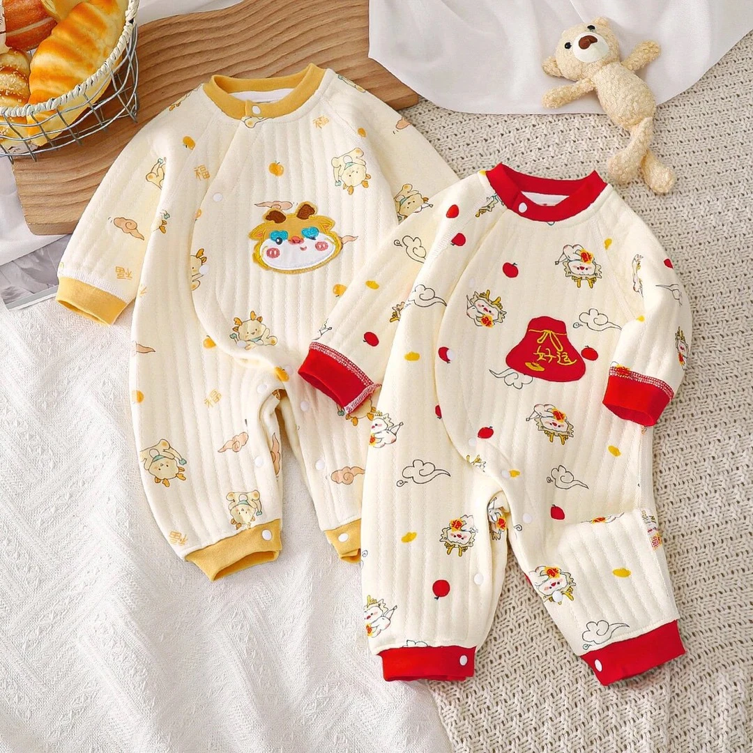 婴幼儿纯棉无骨连体衣秋冬三层保暖新生儿斜襟连体宝宝哈衣