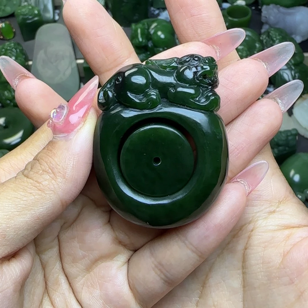 和田玉戒圈未镶嵌?****）