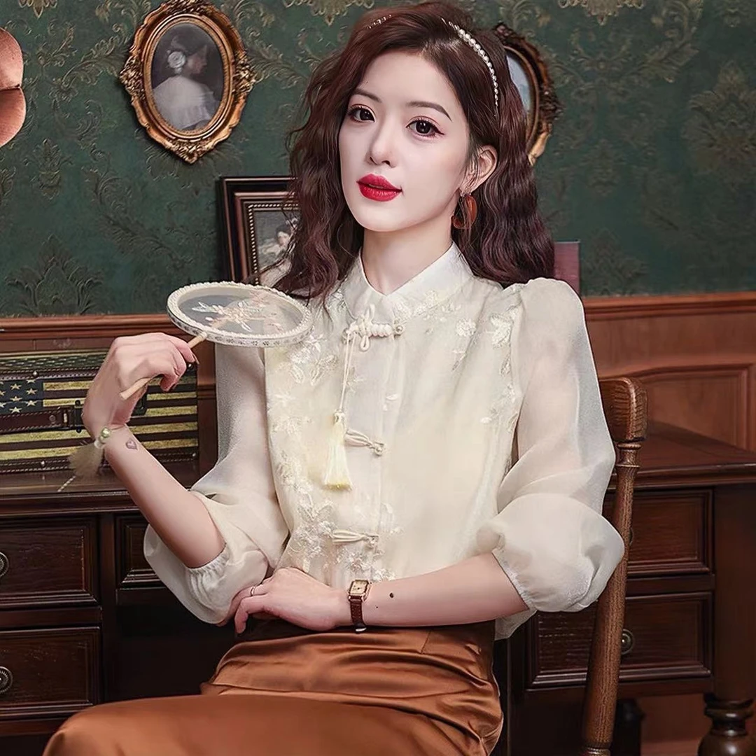 中国风刺绣网纱拼接衬衫女春季新中式复古盘扣立领气质上衣6209#