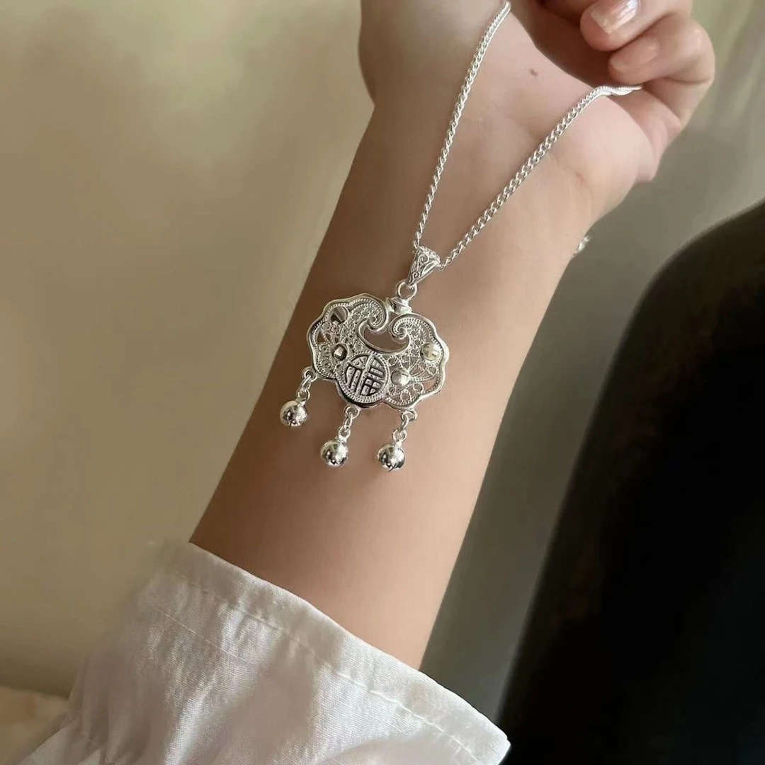 平安锁铃铛项链  7642