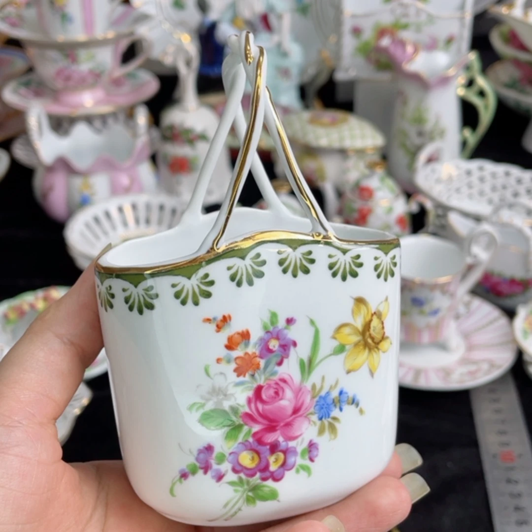 【闪购商品】瓷盘花篮