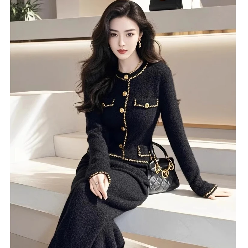 2024年冬季富家千金高级感气质名媛高端小香风黑色毛衣裤子套装女