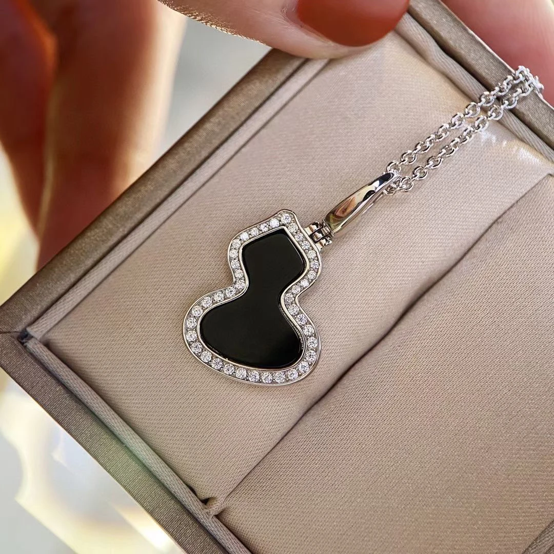 18k金中号黑玛瑙钻石葫芦项链