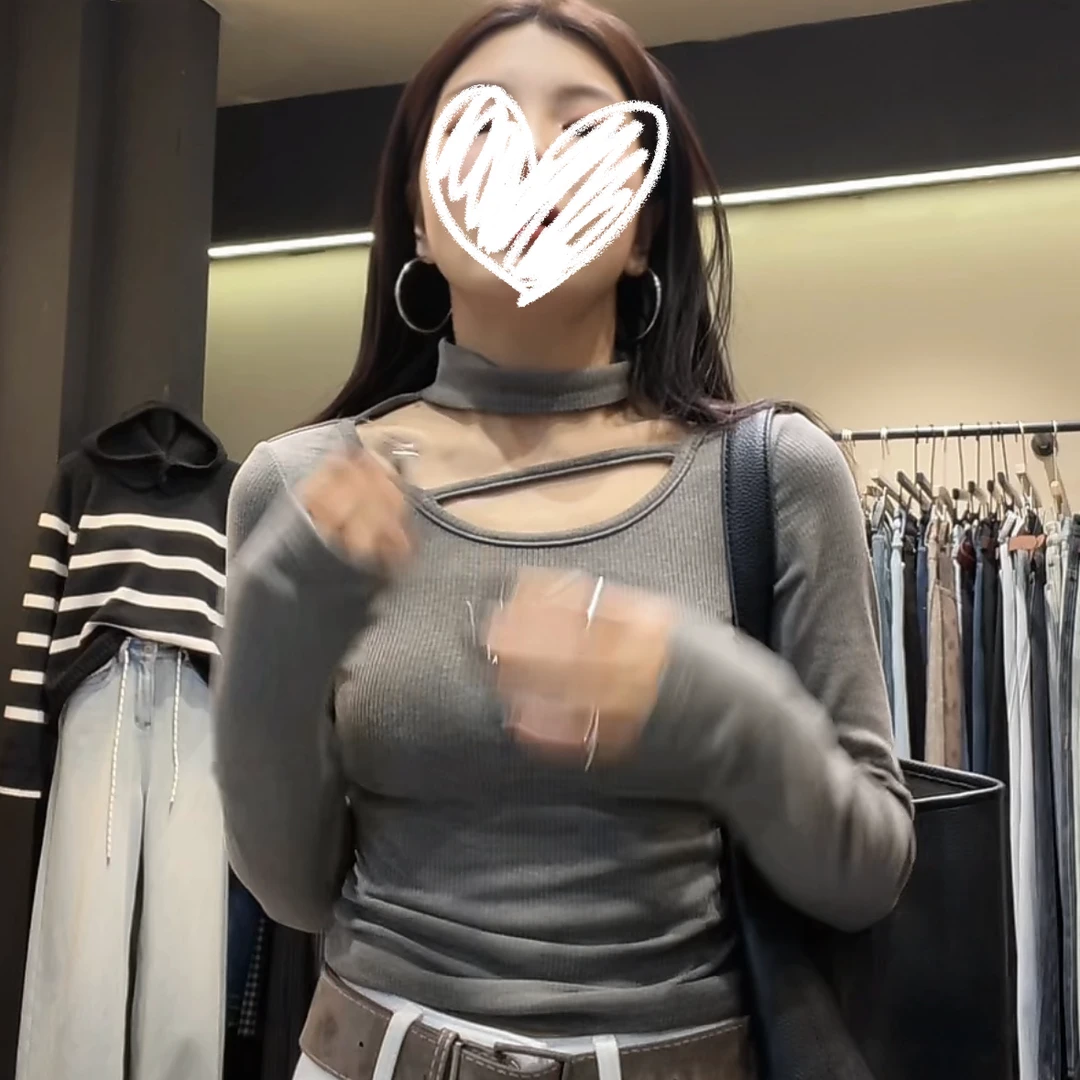 艺等YIDENG小众设计感半高领磨毛显瘦修身韩版紧身长袖针织打底衫