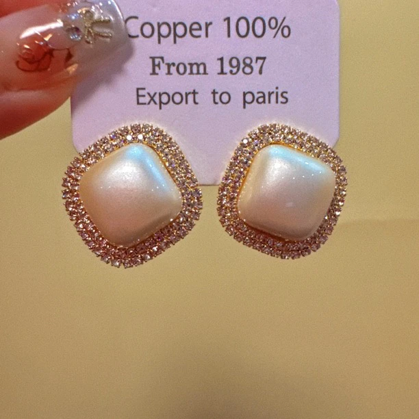 铜合金耳饰 【方形爆闪】珠珠简约大气档次耳钉 A395