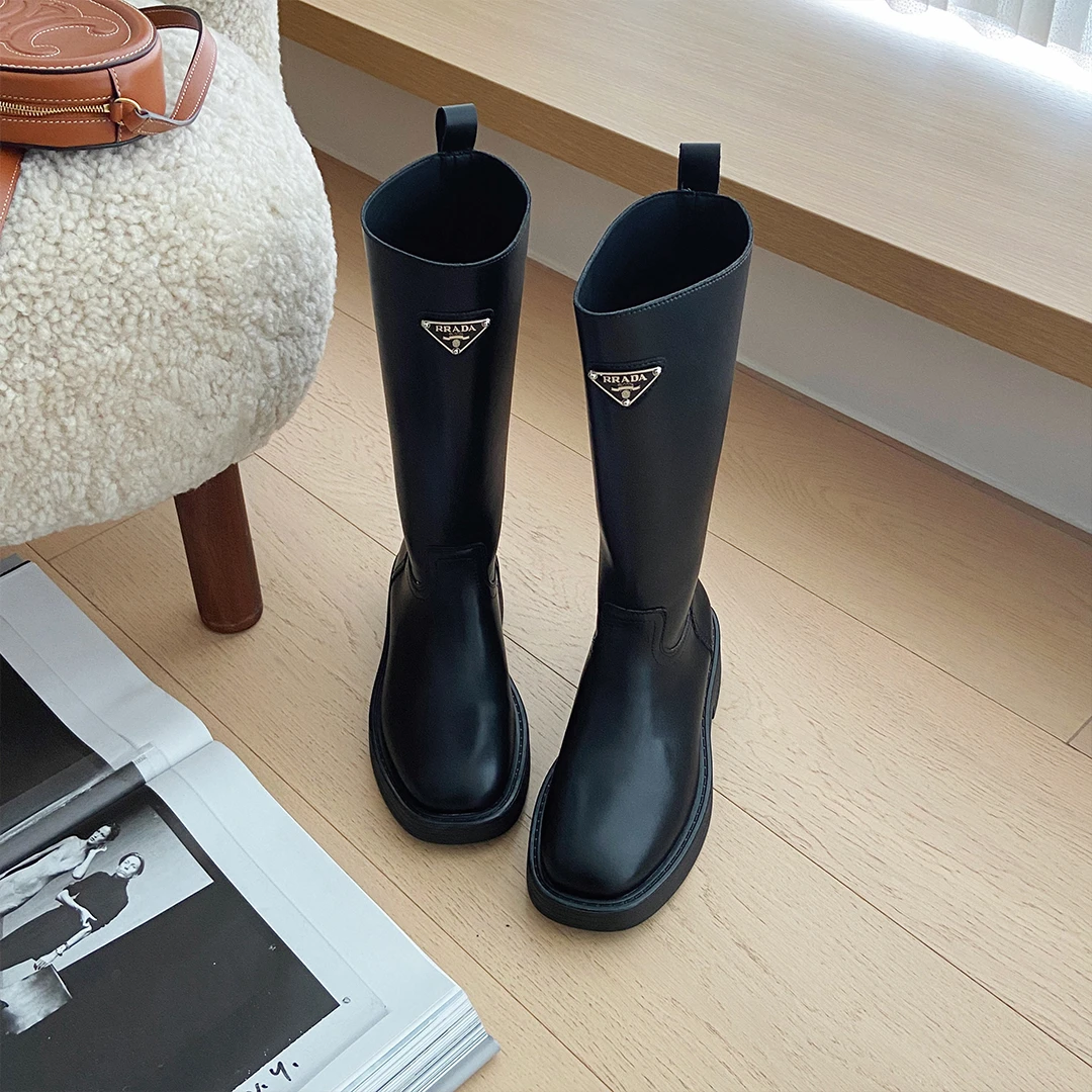 大牌同款时尚百搭军靴秋冬季包P7800-50真皮时尚欧美风长靴8552