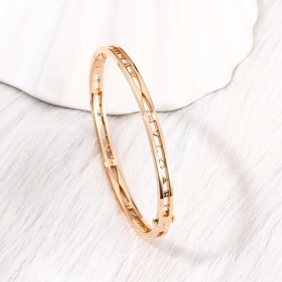 99新 BVLGARI/宝格丽 18K玫瑰金签名镂空手镯