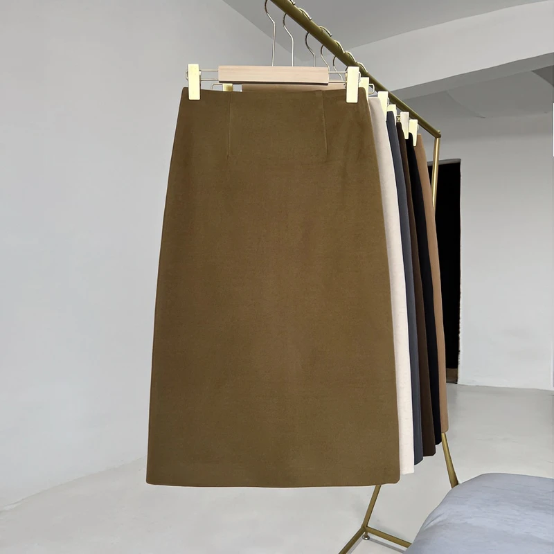 毛呢半身裙秋冬新款2024垂感高腰包臀中长款后开叉显瘦气质a字裙