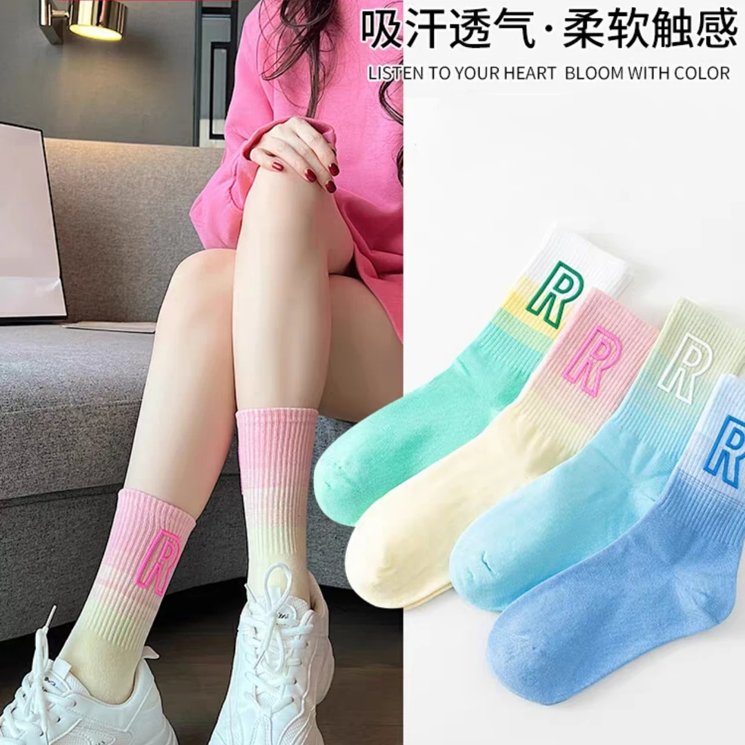 ins潮外穿网红款春秋季中筒袜女扎染渐变R字母彩色个性运动堆堆袜