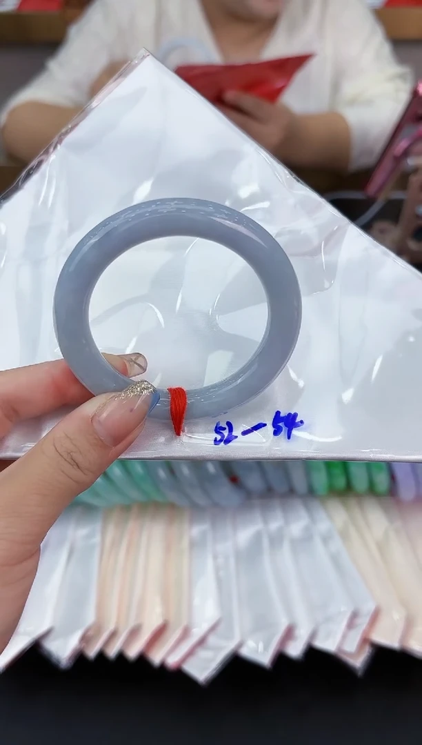 【闪购商品】翡翠手镯未镶嵌翡翠手镯