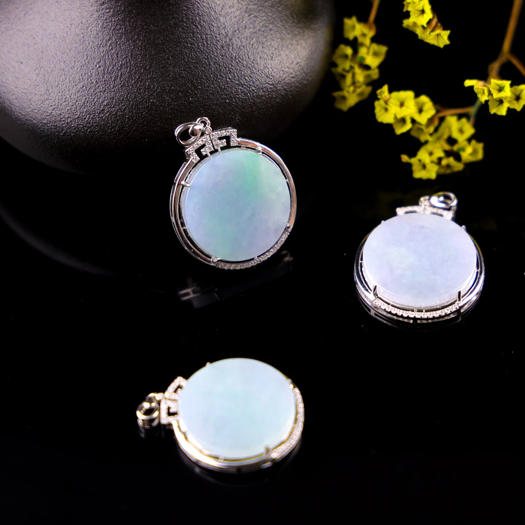 大李珠宝-精美时尚百搭A货翡翠无事牌吊坠银镶多样性发其一G620