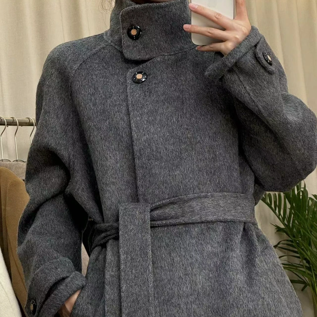 《天鹅颈》 设计师立领韩系慵懒宽松显瘦高级感大衣