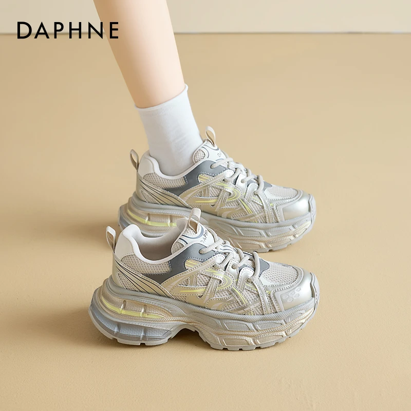 达芙妮金色老爹鞋女2025新款秋冬做旧厚底鞋增高显脚小休闲运动鞋