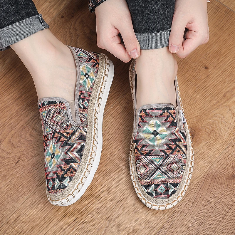 一脚蹬夏季男士休闲布鞋2025新款原创老北京布鞋男士透气渔夫鞋潮