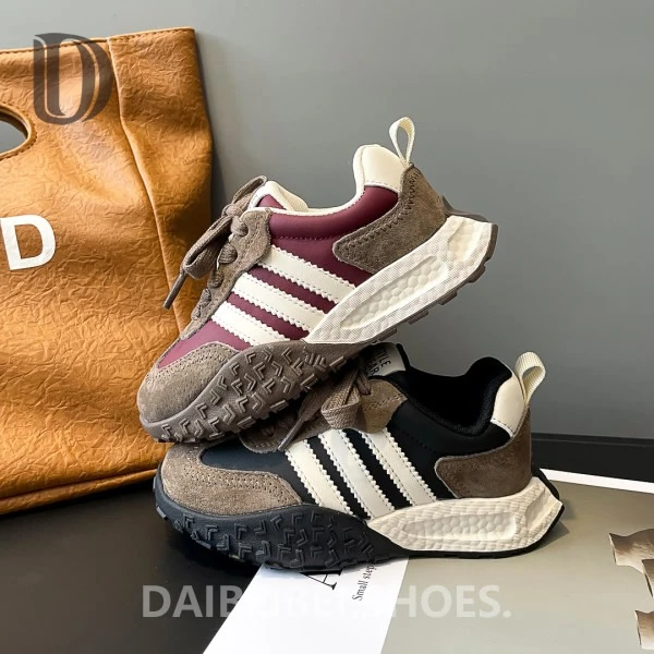 儿童运动鞋2024秋冬新款男童加绒休闲防滑跑步鞋女童软底宝宝鞋子