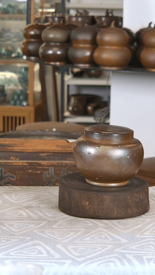 【闪购商品】罐本陶手作手工柴烧半斤装茶叶罐（瑕疵