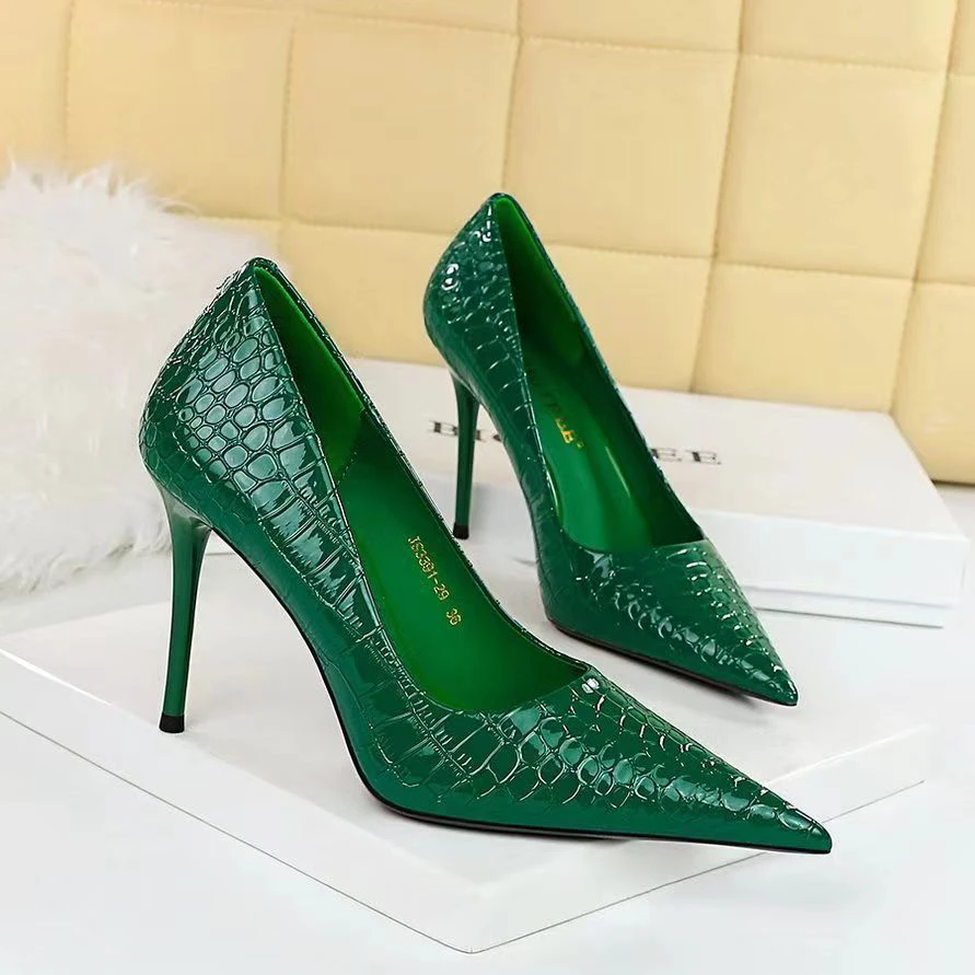 【9号链接】时尚百搭真皮气质女鞋