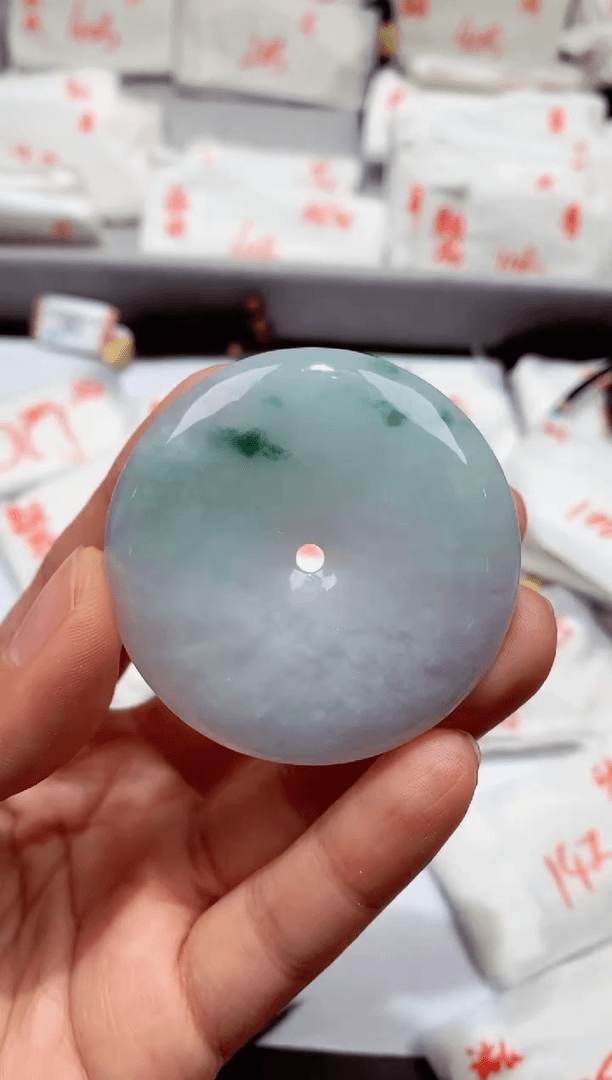 【闪购商品】翡翠颈饰未镶嵌000019116