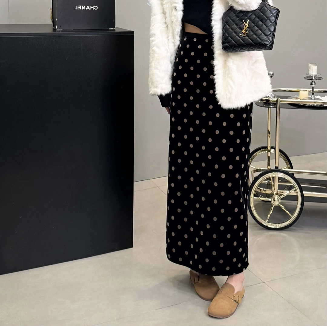 【年货款】冬季新款韩版洋气显瘦气质时尚百搭高腰波点半身裙573