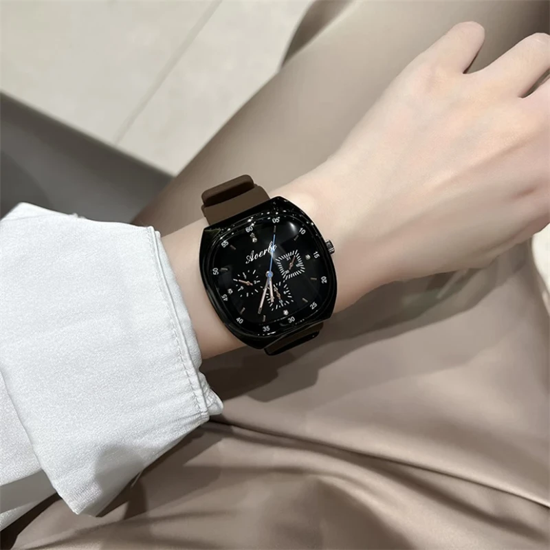 方形手表女士学生防水个性大表盘高级感气质轻奢时尚百搭潮流腕表