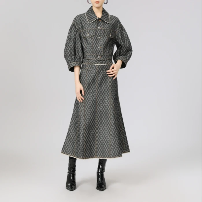 AMASS/阿玛施25春季新款百搭设计感短板外套540003