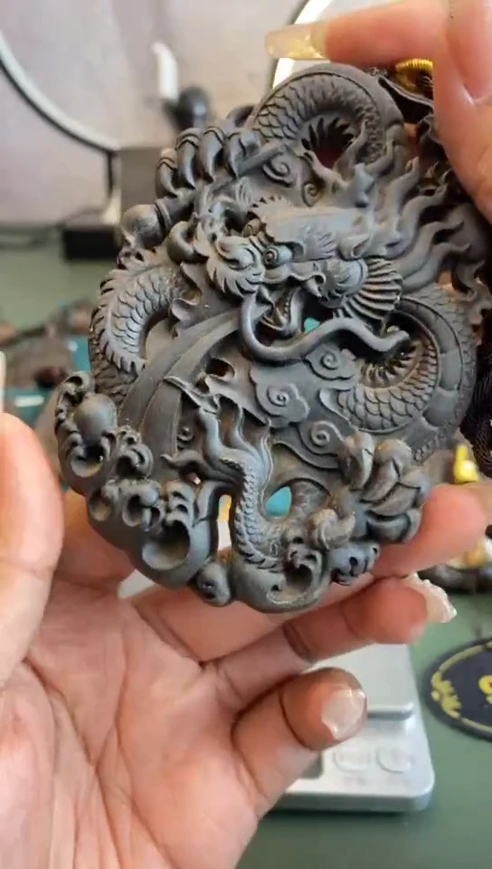 【闪购商品】香木29.9镂空大龙牌
