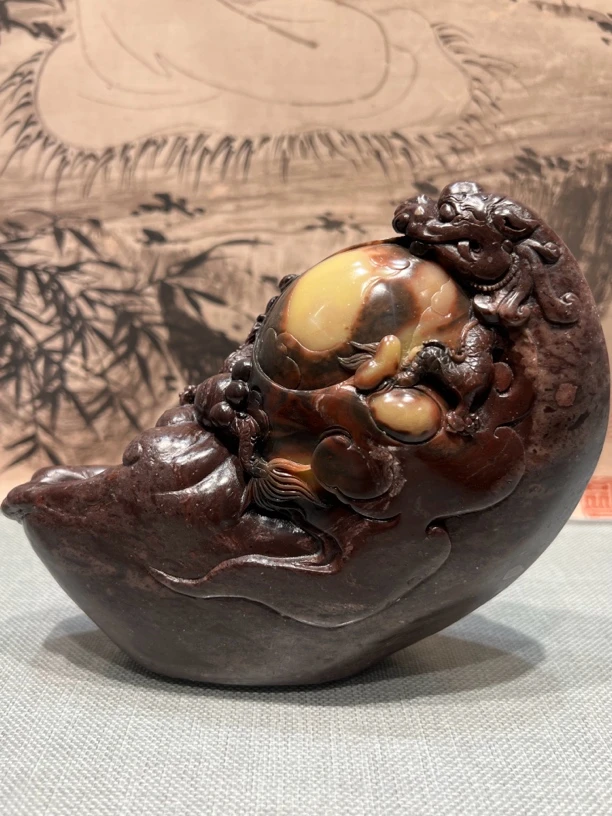 青田石龙蛋石摆件