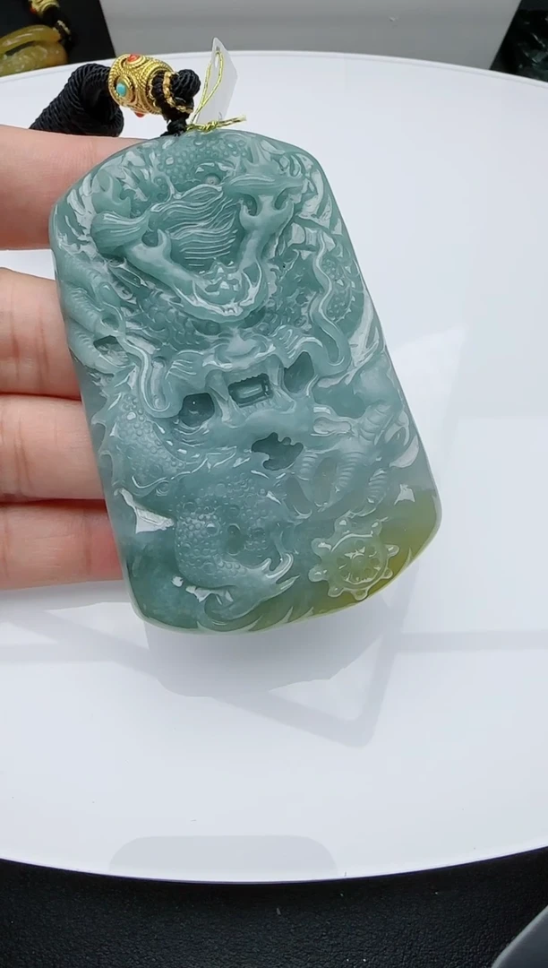 【闪购商品】翡翠颈饰未镶嵌11111111