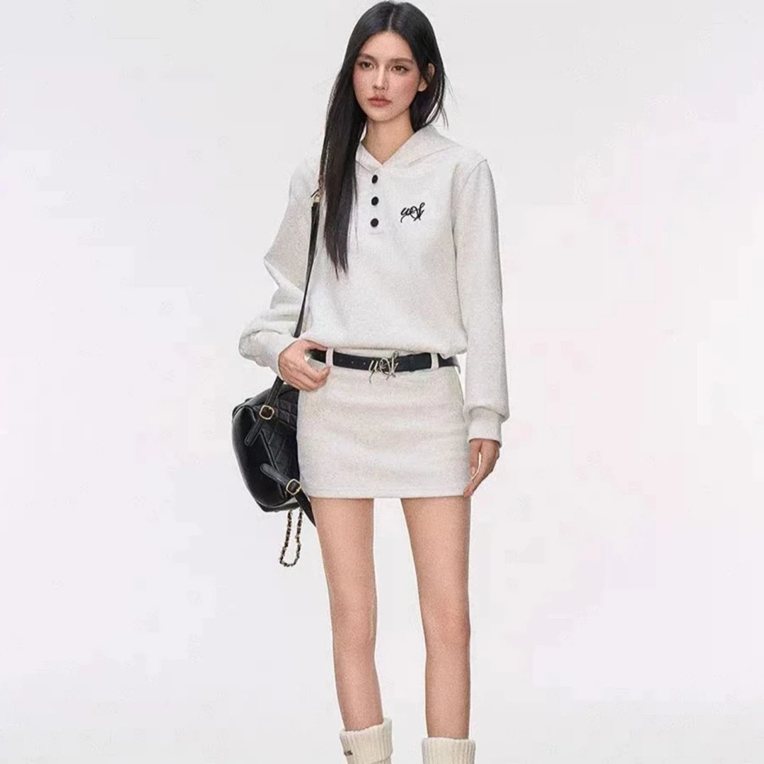 韩系学院风套装高级感宽松秋冬百搭连帽卫衣连衣裙女两件套套装