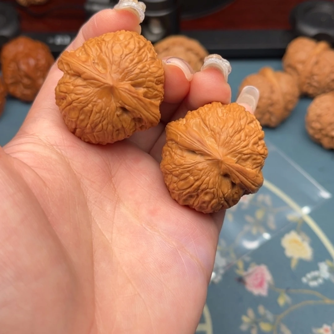 【闪购商品】文玩核桃把件V****i
