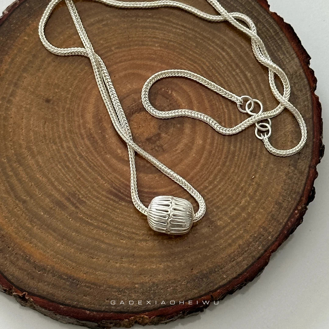 坠链均足银 呷的小黑屋纯银990项链纯手工彝族精致民族风项链