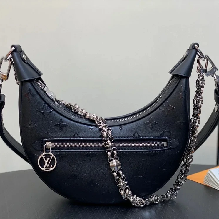 全新未使用 LouisVuitton/路易威登  /全皮黑色豌豆斜跨包/45806