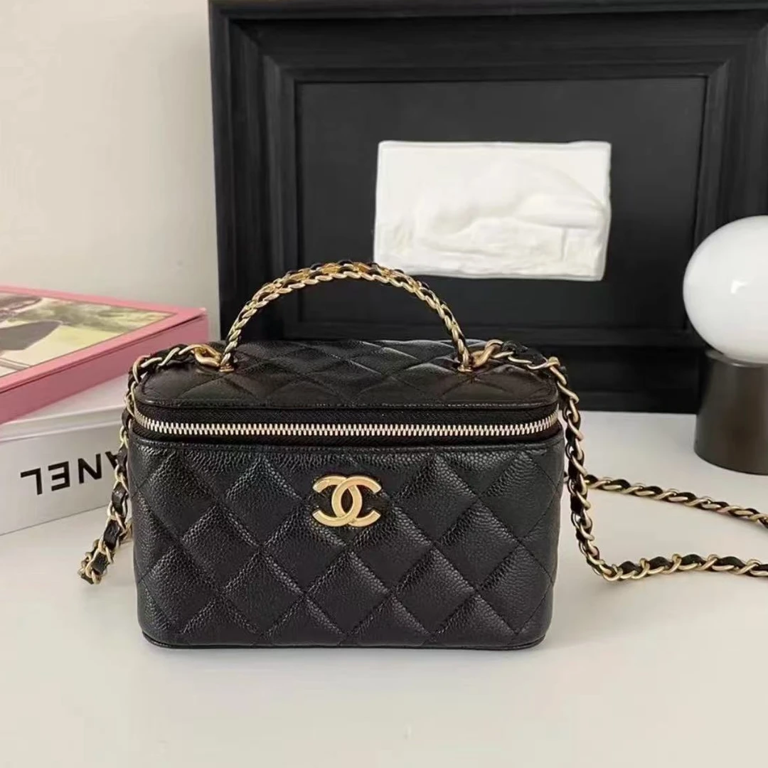 全新未使用 Chanel/香奈儿 青奢荟/24A手柄化妆盒斜挎包////65103