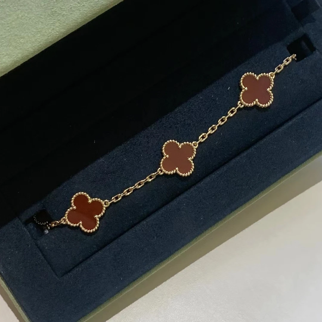 99新 梵克雅宝 青奢荟/经典经典简约红花五花手链/83618